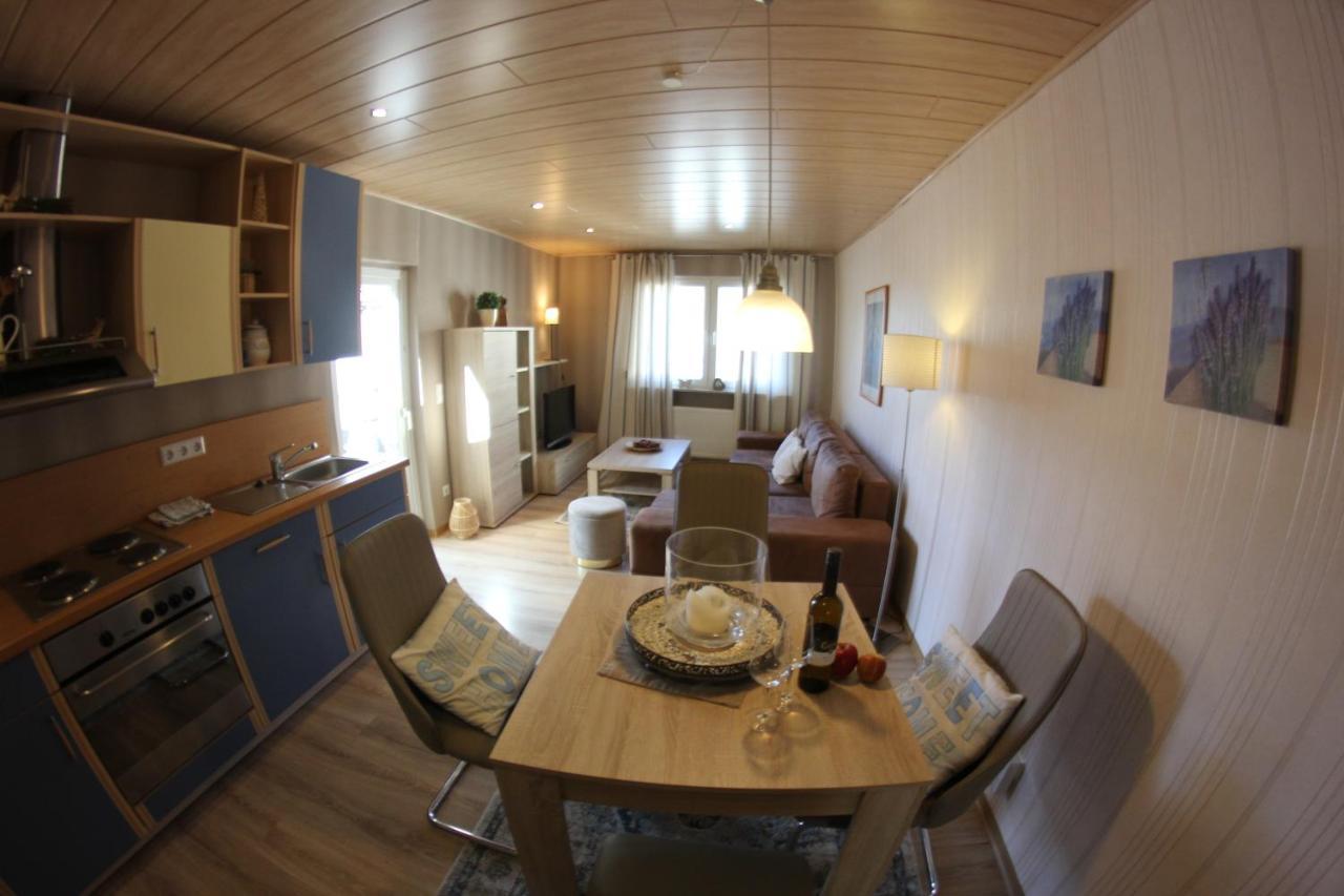 Hotel Weinstube Bycastors Treis-Karden Esterno foto